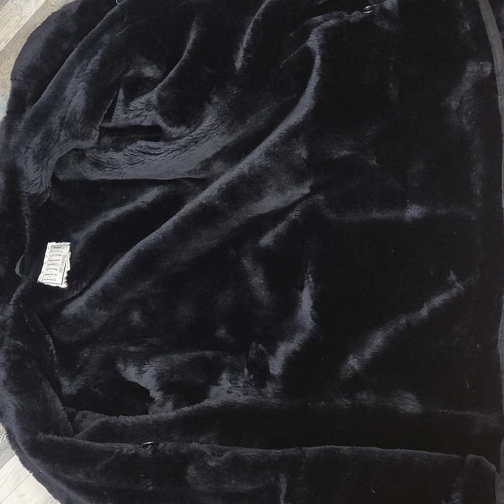 B.B. Dakota Prêt-à-Porter Black Leather Faux Fur Trim Coat - Picture 11 of 12